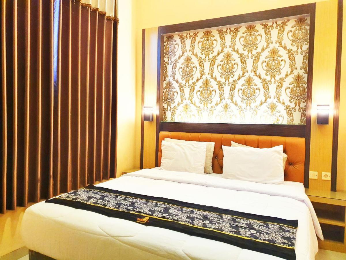 Oyo 822 Hotel Mukti Jaya Purwokerto Exterior photo