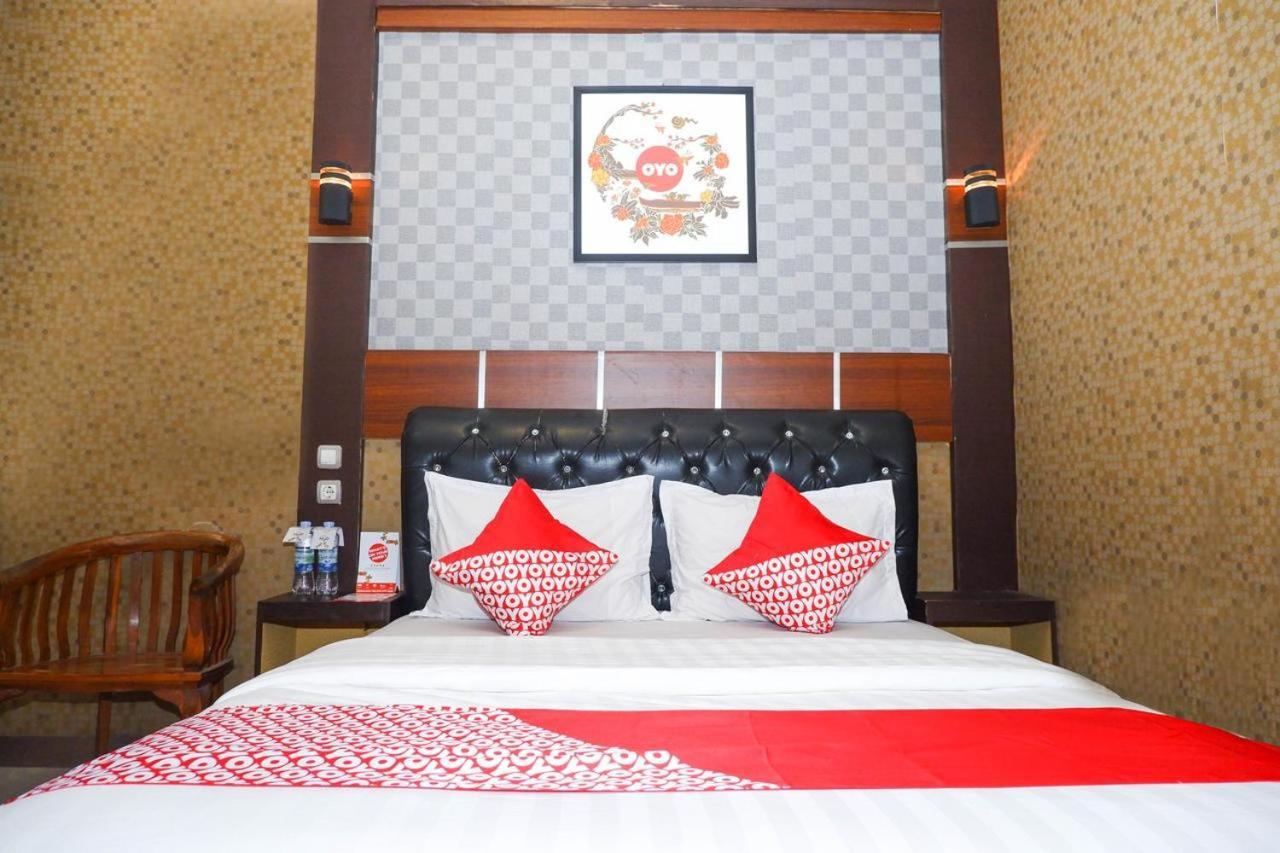 Oyo 822 Hotel Mukti Jaya Purwokerto Exterior photo